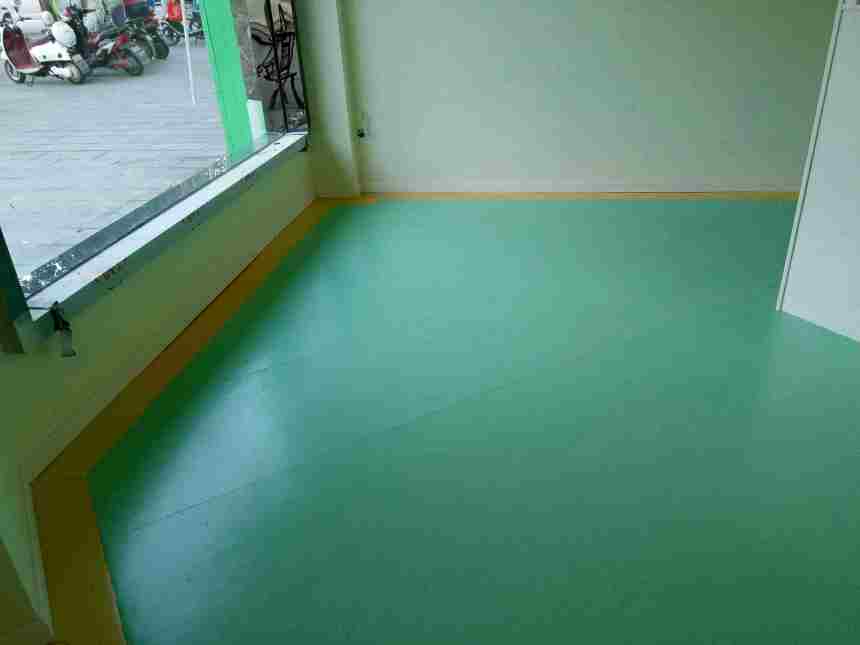 专业供应PVC商用地板，四川省室内球场招商塑胶地板